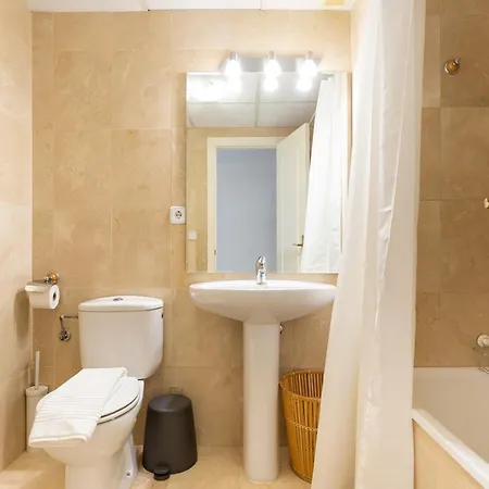 Daire Puerta Del Mar, Apartamento Con Piscina Estepona