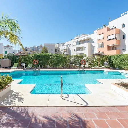 Puerta Del Mar, Apartamento Con Piscina Daire
